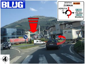 Foto descriptiva en el que explica el  cuarto paso a seguir para llegar a la empresa Blug donde se debe seguir recto en dirección Zestoa-Zumaia.(carretera GI-631)